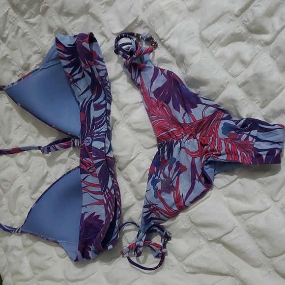 Lululemon bikini small size 4 - Picture 2 of 5